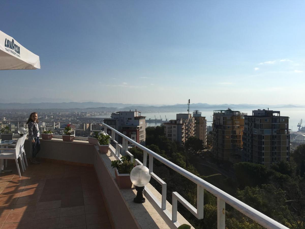 Jozi Kaiser Apartment Durres Bagian luar foto