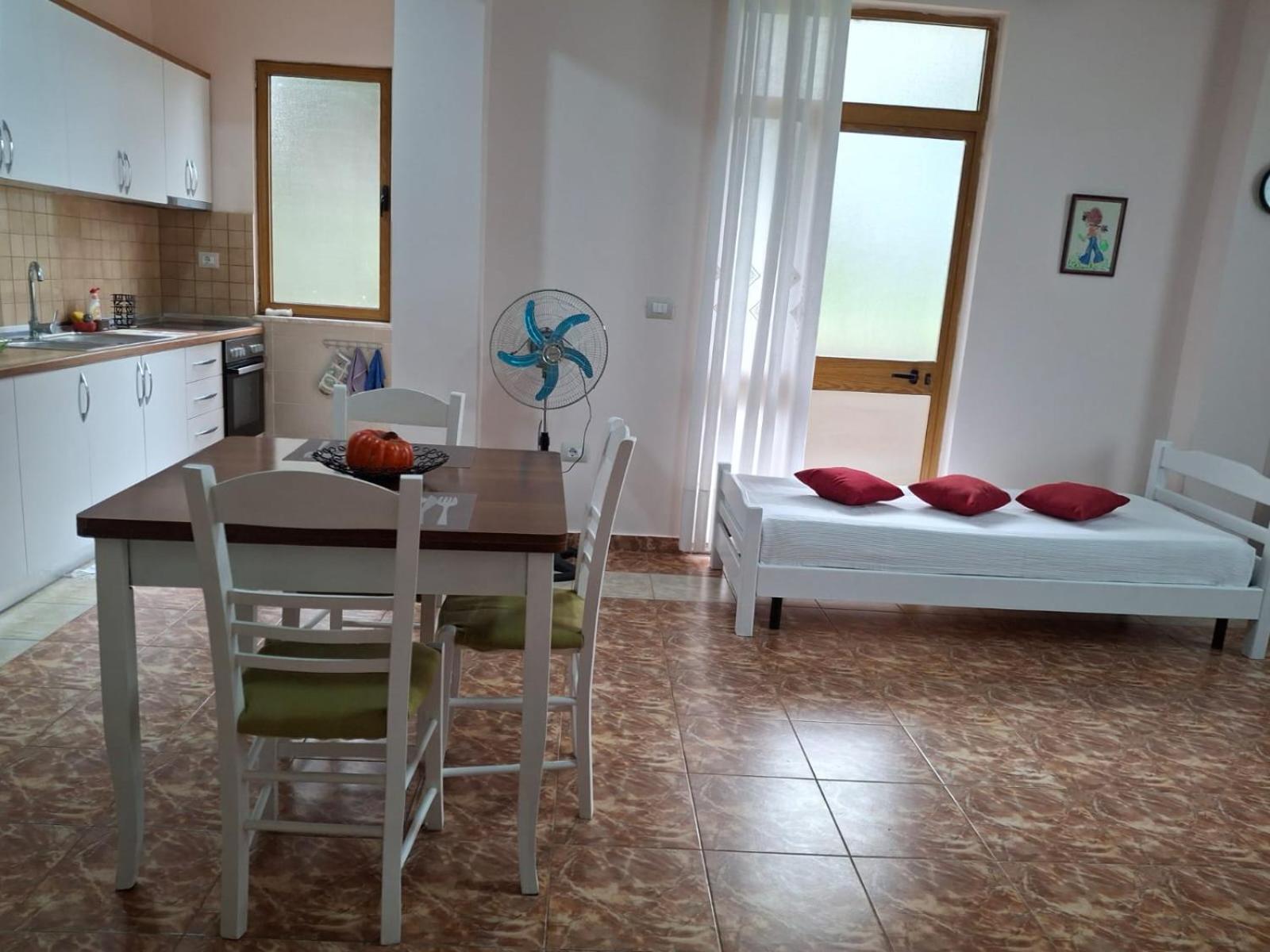 Jozi Kaiser Apartment Durres Bagian luar foto